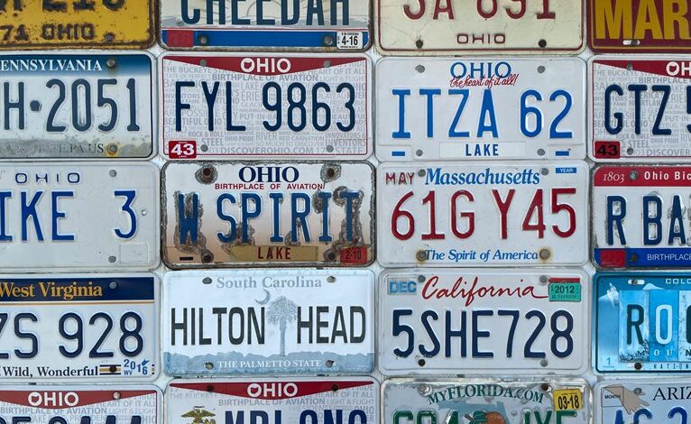 identify callers from numbers