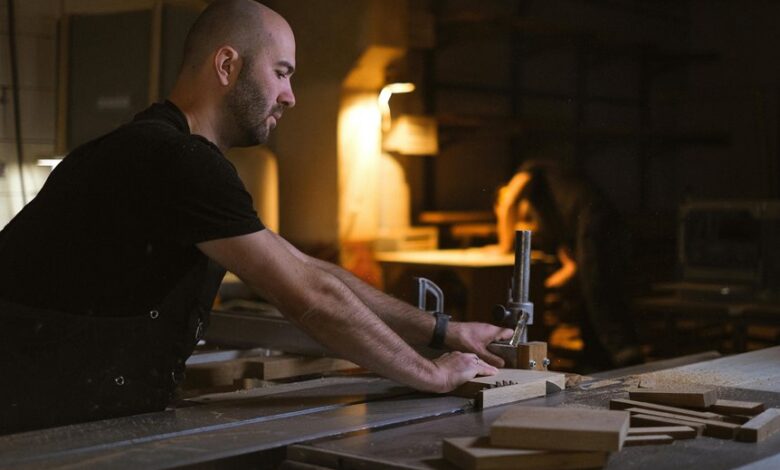 network contact phone numbers