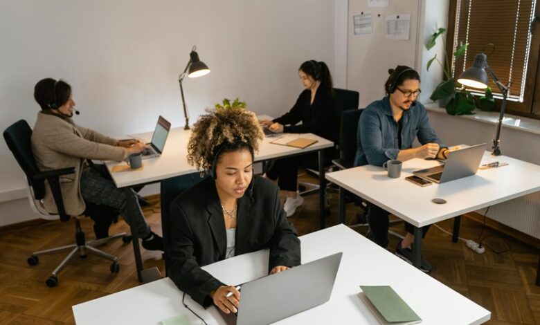 trending professional hotline service